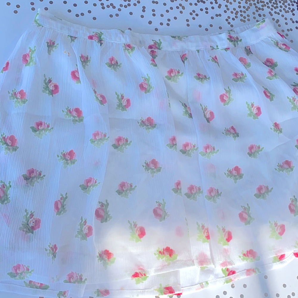 Abercrombie White Floral Rose Circle skirt